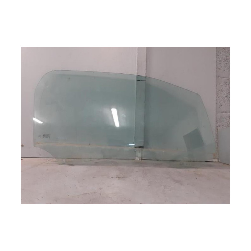 Vitre avant droit CITROEN DS3