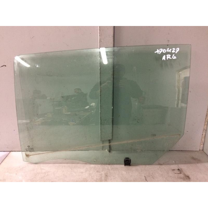 Vitre arriere gauche PEUGEOT 308 2