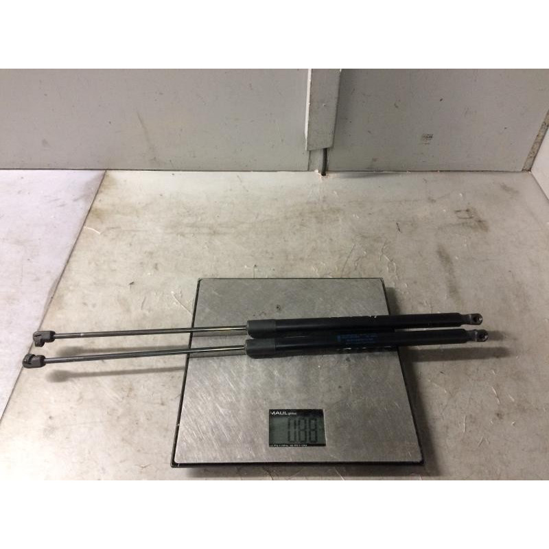 Verin de coffre FORD KUGA 1