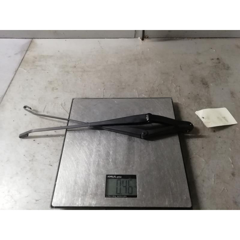 Bras essuie glace avant DACIA DUSTER 1