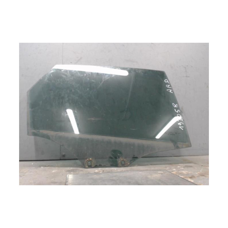 Vitre arriere droit CITROEN C4 2