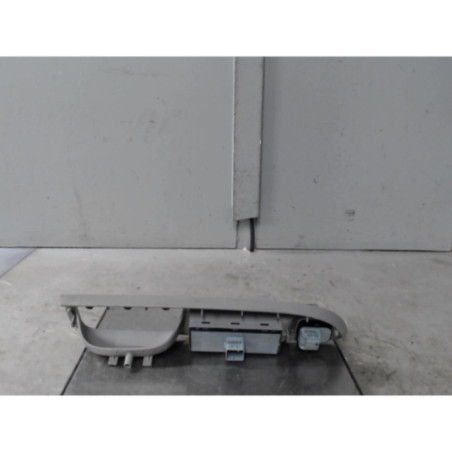 Interrupteur de leve vitre avant gauche VOLKSWAGEN PASSAT 5