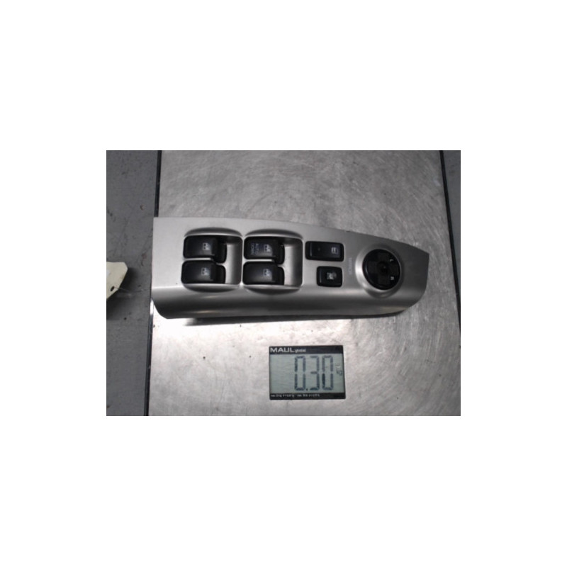 Interrupteur de leve vitre avant gauche KIA SPORTAGE 2