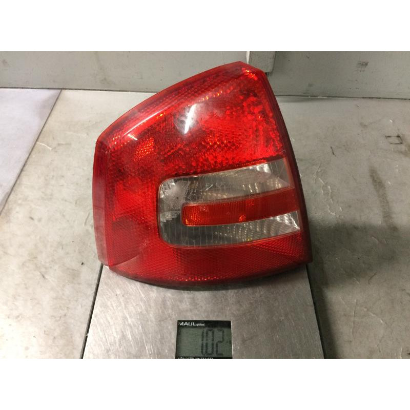 Feu arriere principal gauche (feux) SKODA OCTAVIA 2