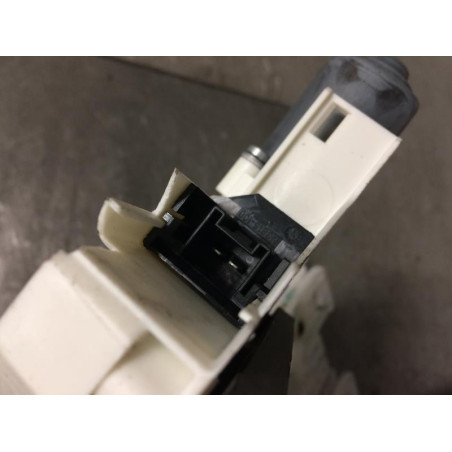 Moteur leve vitre arriere gauche AUDI A1 1