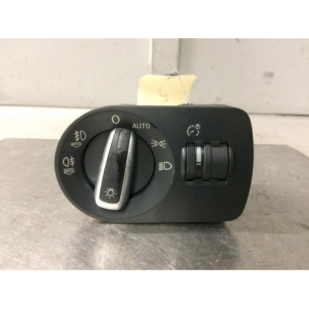 Commande de phare AUDI A1 1