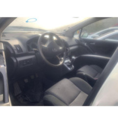 Compteur TOYOTA COROLLA VERSO 2 Photo n°10