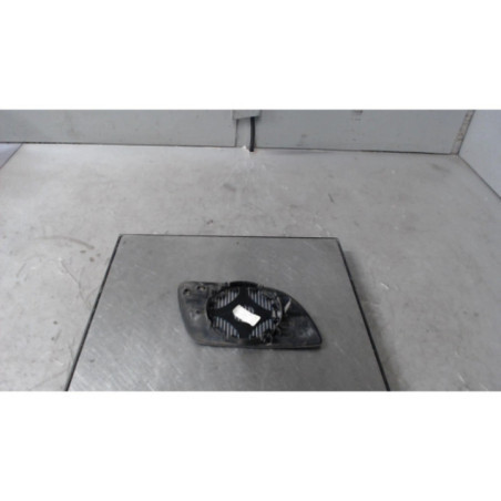 Glace retroviseur gauche VOLKSWAGEN POLO 4
