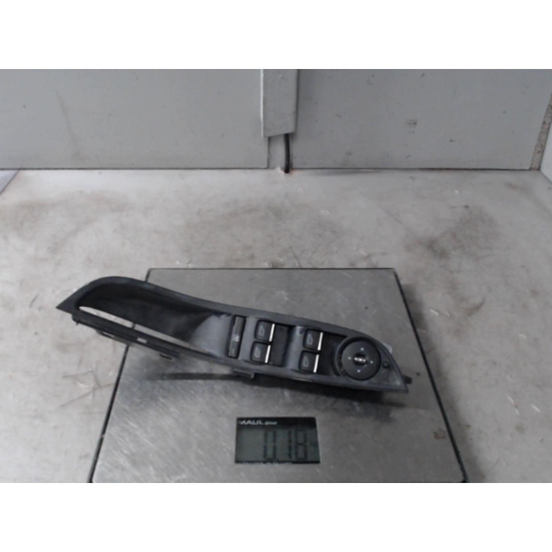 Interrupteur de leve vitre avant gauche FORD FOCUS 3