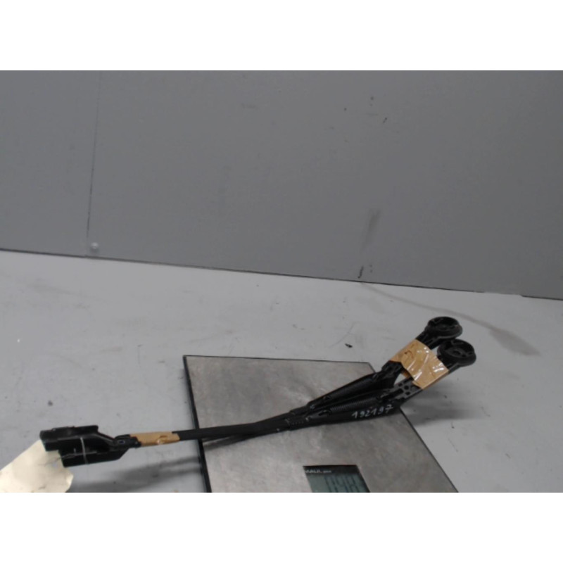 Bras essuie glace avant FORD FOCUS 3