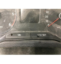 Compteur VOLKSWAGEN POLO 5 Photo n°4