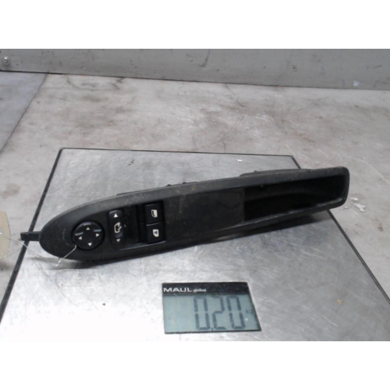 Interrupteur de leve vitre avant gauche CITROEN DS3