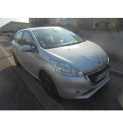 Calculateur moteur PEUGEOT 208 1 Photo n°5