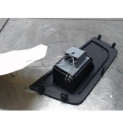 Interrupteur de leve vitre avant droit AUDI A1 1