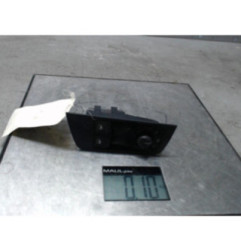 Interrupteur de leve vitre avant gauche AUDI A1 1 Photo n°1