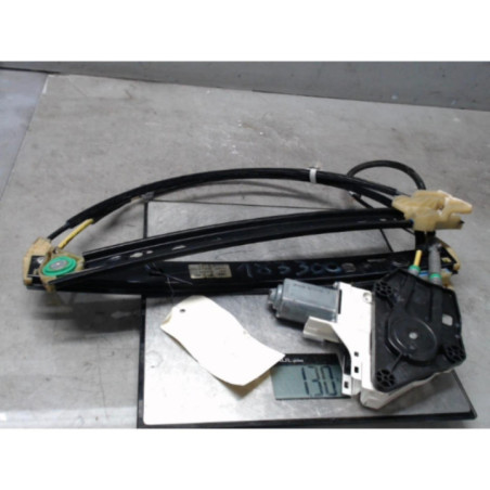 Moteur leve vitre avant droit AUDI A1 1 Photo n°1