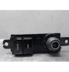 Commande GPS PEUGEOT 208 1