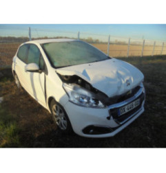 Commande GPS PEUGEOT 208 1 Photo n°5