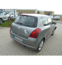Feu arriere principal gauche (feux) SUZUKI SWIFT 3 Photo n°8
