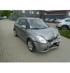 Autoradio d'origine SUZUKI SWIFT 3 Photo n°5