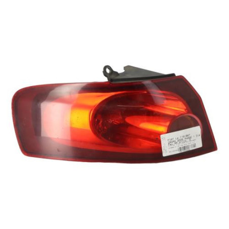 Feu arriere principal gauche (feux) FIAT CROMA 2 Photo n°1