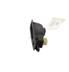 Interrupteur de leve vitre arriere droit RENAULT CLIO 4