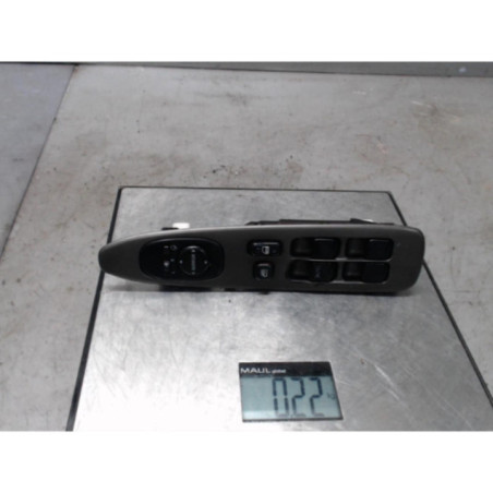 Interrupteur de leve vitre avant gauche LEXUS IS 1 Photo n°1