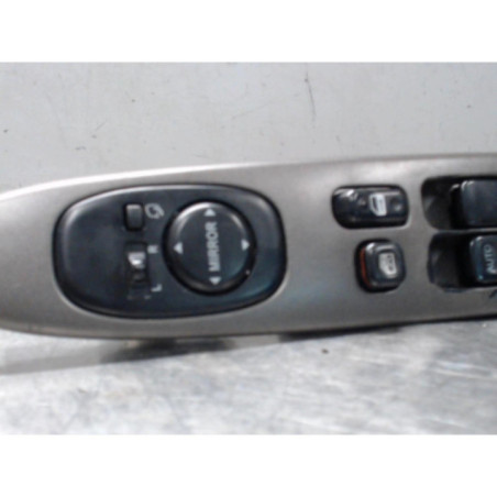 Interrupteur de leve vitre avant gauche LEXUS IS 1