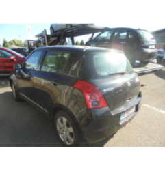 Feu arriere principal gauche (feux) SUZUKI SWIFT 3 Photo n°5
