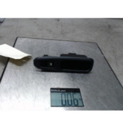 Interrupteur de leve vitre arriere gauche PEUGEOT 3008 1