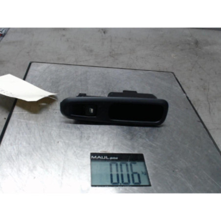 Interrupteur de leve vitre arriere gauche PEUGEOT 3008 1