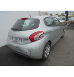 Trappe d'essence PEUGEOT 208 1 Photo n°6