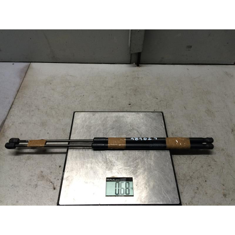 Verin de coffre MERCEDES CLASSE CLC 203