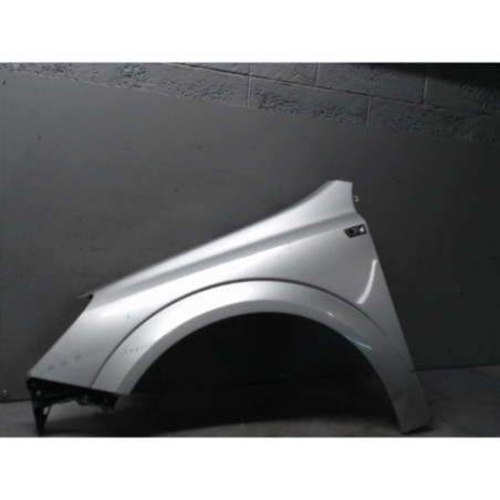 Aile avant gauche OPEL ASTRA H Photo n°1