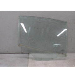 Vitre arriere droit BMW SERIE 1 E87 Photo n°1