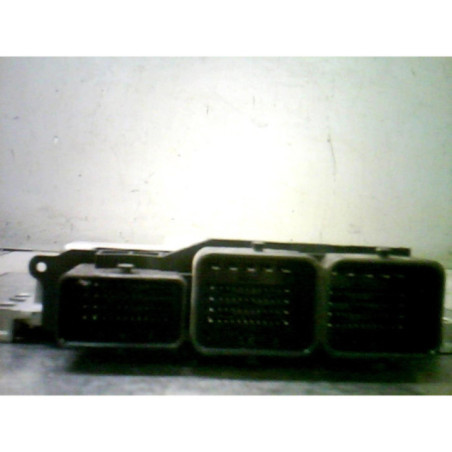Calculateur moteur PEUGEOT 208 1