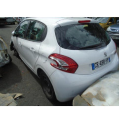 Trappe d'essence PEUGEOT 208 1 Photo n°6