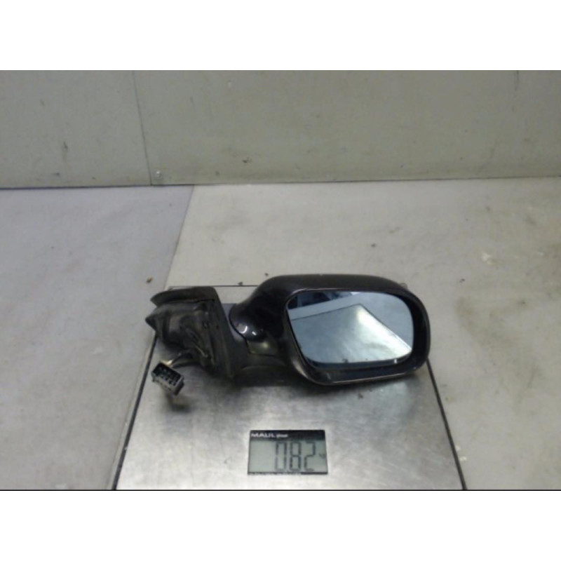 Retroviseur droit AUDI A6 2