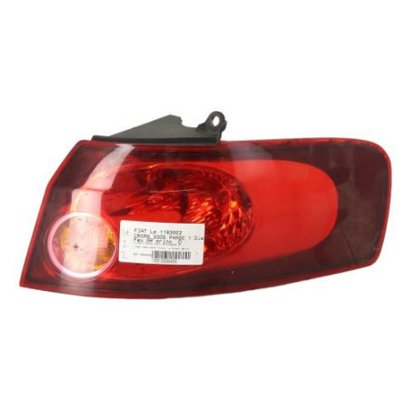 Feu arriere principal droit (feux) FIAT CROMA 2 Photo n°1