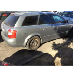 Renfort pare choc arriere (traverse) AUDI A4 2 Photo n°4