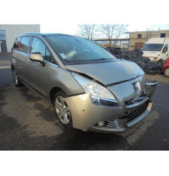 Trappe d'essence PEUGEOT 5008 1 Photo n°3