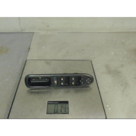 Interrupteur de leve vitre avant gauche PEUGEOT 407 Photo n°1