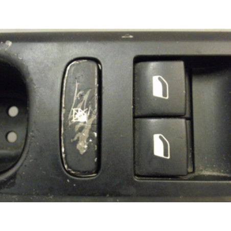Interrupteur de leve vitre avant gauche PEUGEOT 407