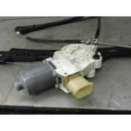 Moteur leve vitre avant droit BMW SERIE 1 E87