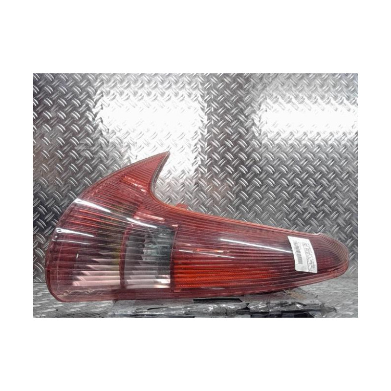 Feu arriere principal gauche (feux) PEUGEOT 206