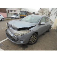 Vitre arriere gauche RENAULT MEGANE 3 Photo n°4