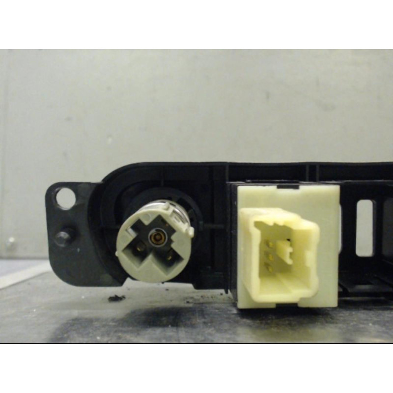 Commande degivrage lunette arriere CHRYSLER PT CRUISER
