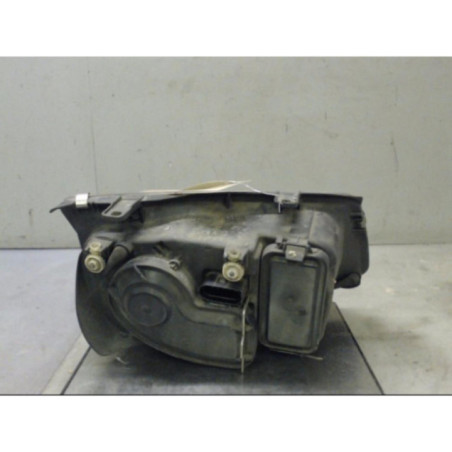 Optique avant principal gauche (feux)(phare) VOLKSWAGEN BORA