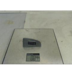 Interrupteur de leve vitre avant droit TOYOTA AVENSIS 2 Photo n°1