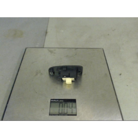 Interrupteur de leve vitre avant droit TOYOTA AVENSIS 2